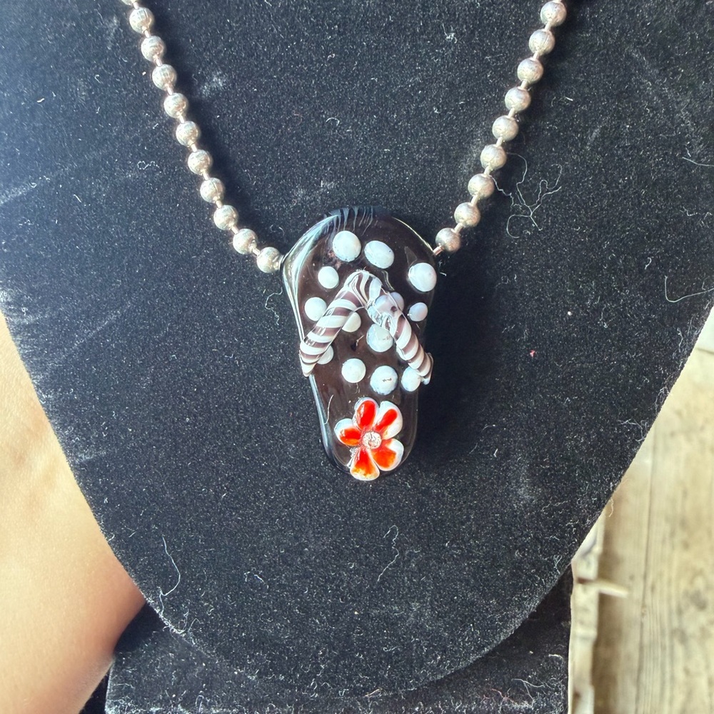 925 Sterling Silver Bead Ball Necklace with Ceramic Sandal Pendant - Picture 2 of 4